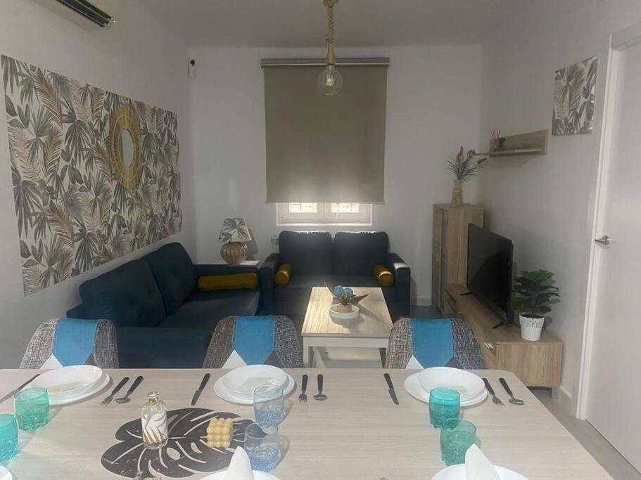 Apartamento En Toledo Ideal Para Visitas A Puy Du Fou Eksteriør bilde