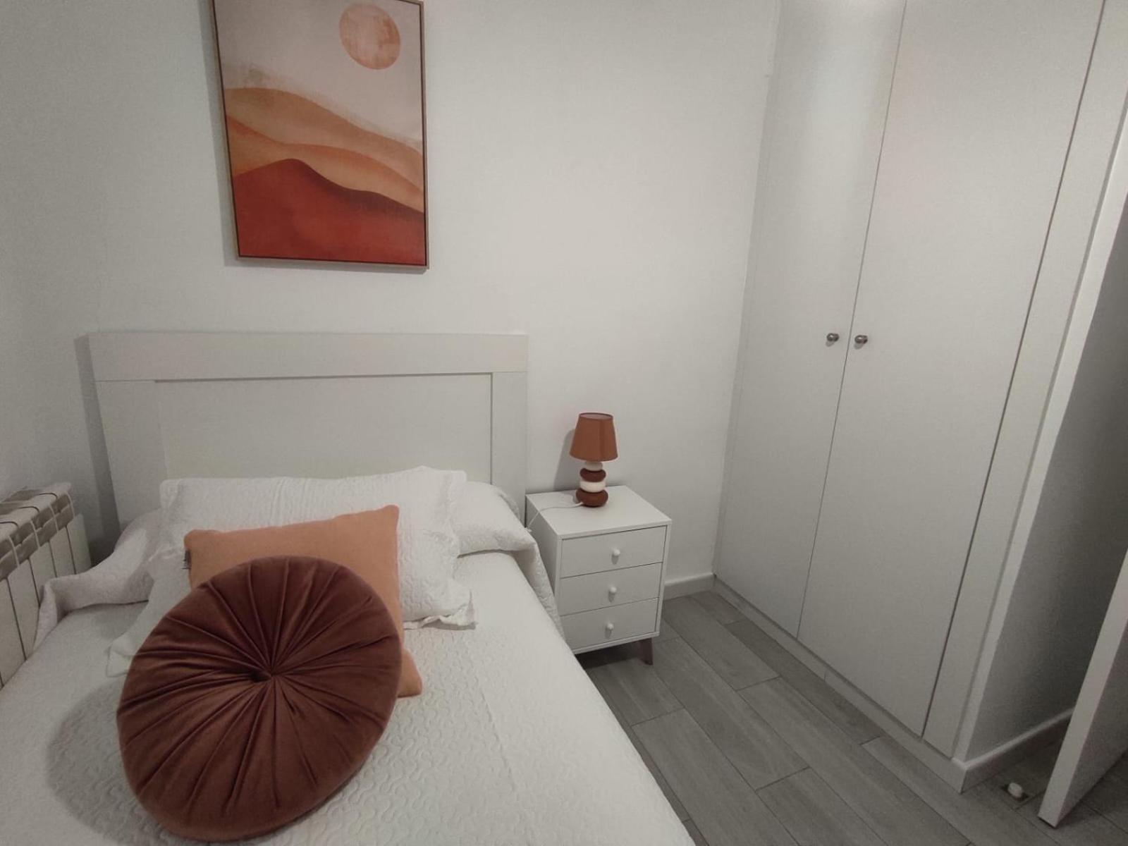 Apartamento En Toledo Ideal Para Visitas A Puy Du Fou Eksteriør bilde